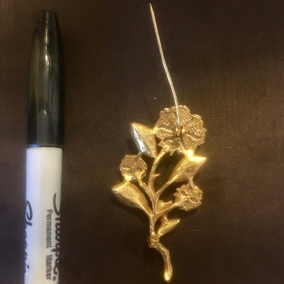 Vintage Pink Rose Flower Leaf Brooch Pin - Picture 5 of 5